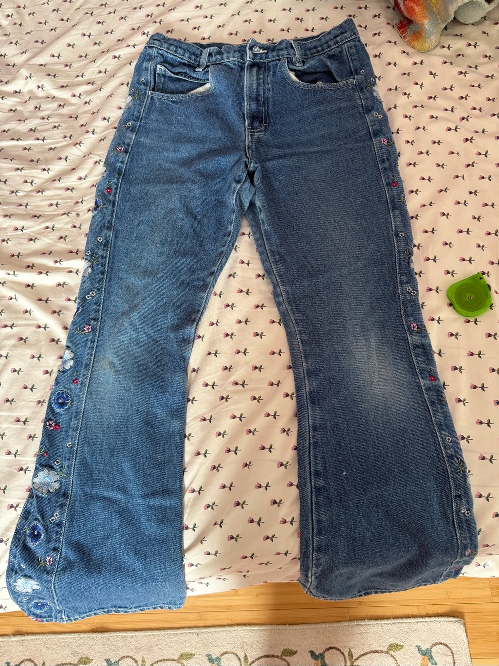 y2k embroided gasoline jeans - size 16